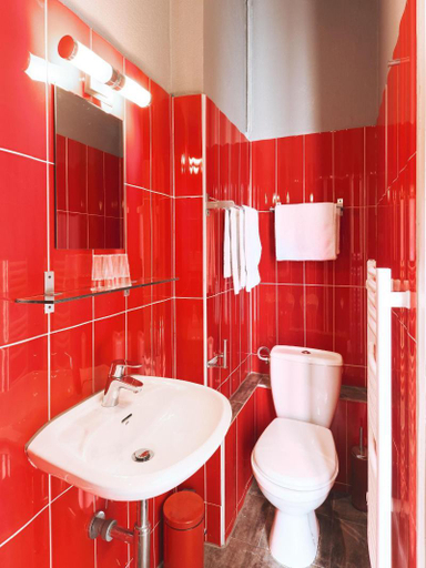 Bathroom 3, Hotel Lemon, Alpes-Maritimes