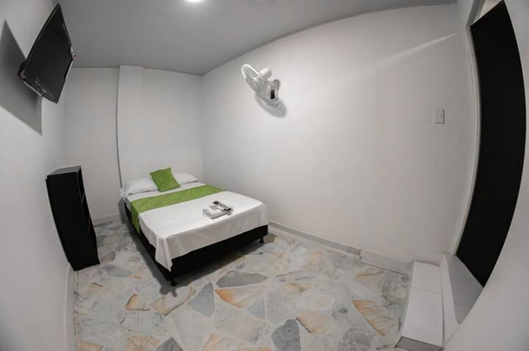 Others 2, Hotel Santander Express, Neiva