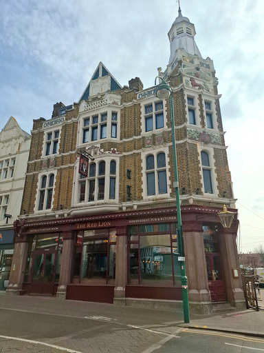 Exterior & Views 2, The Red Lion, London