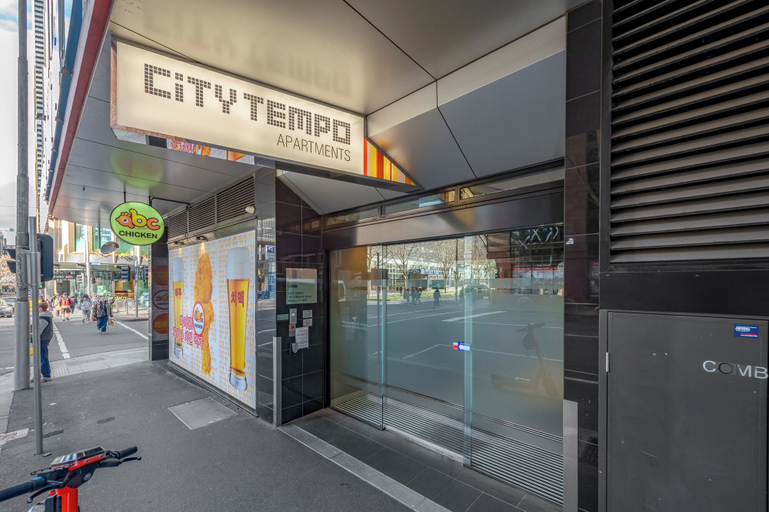 Others 5, City Stays, Melbourne