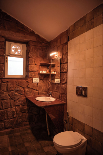 Bathroom, Impian Resort, Jodhpur