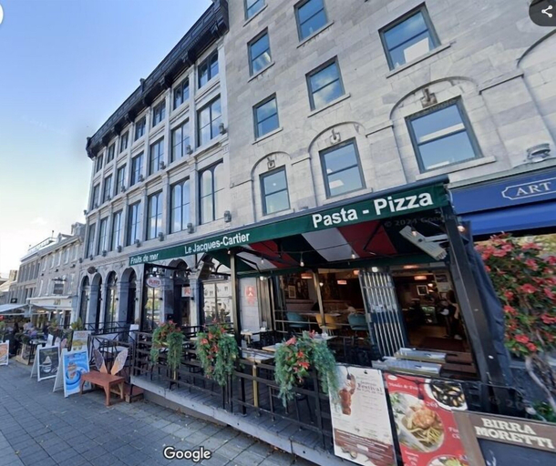 Exterior & Views 2, Maison Place Jacques-Cartier by Luxury In Transit, Montréal