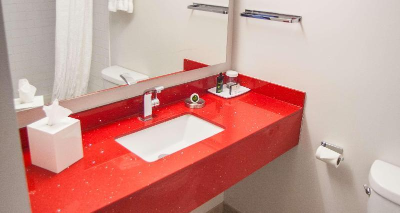 Bathroom 10