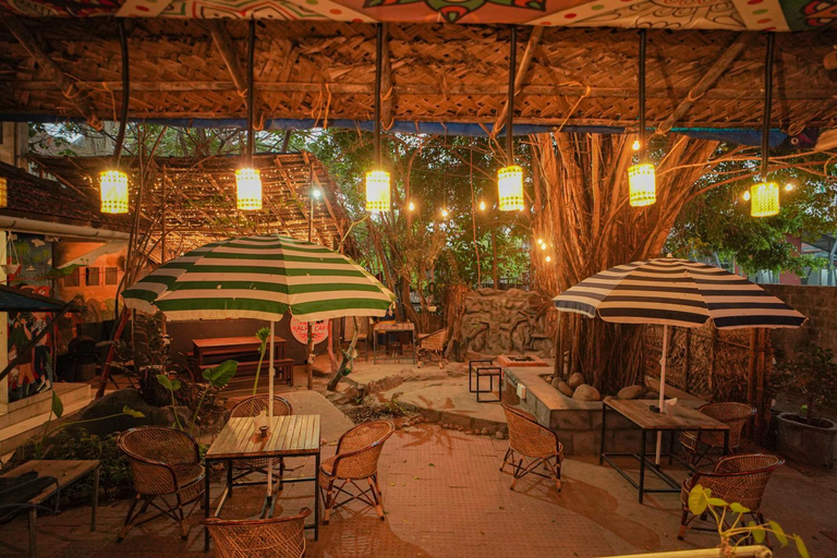 Food & Drinks 5, Santa Maria hostel, Ernakulam