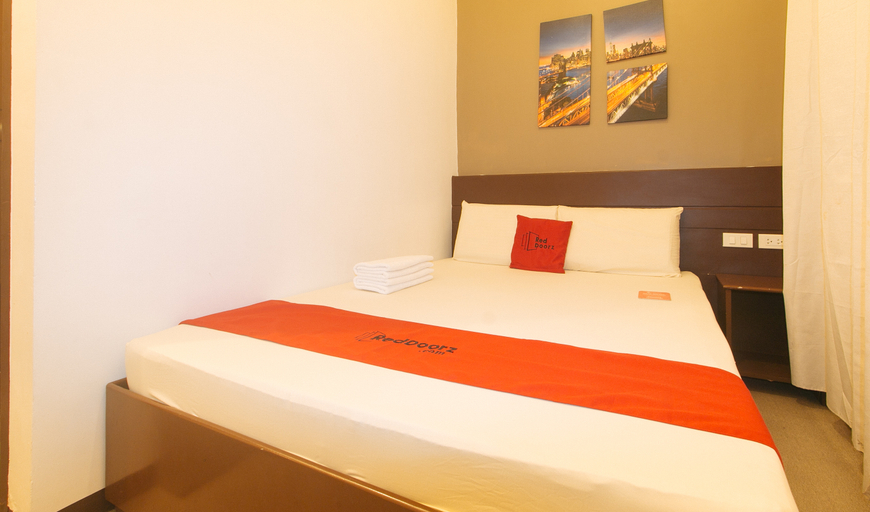 Bedroom 3, RedDoorz @ Traveler Inn Matina, Davao City