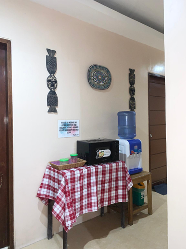 Others 2, Francis Dale Lodge L5, El Nido