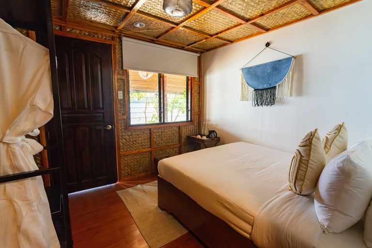 Bedroom 2, Beach Huts, El Nido