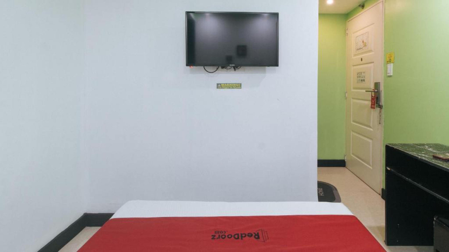 Bedroom 3, RedDoorz @ Ranchotel Bayanan Alabang, Muntinlupa