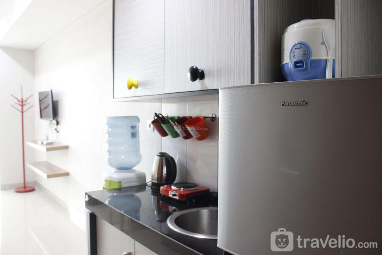 Others 4, Trendy 1BR near ITB @ Dago Suites Apt By Travelio, Bandung