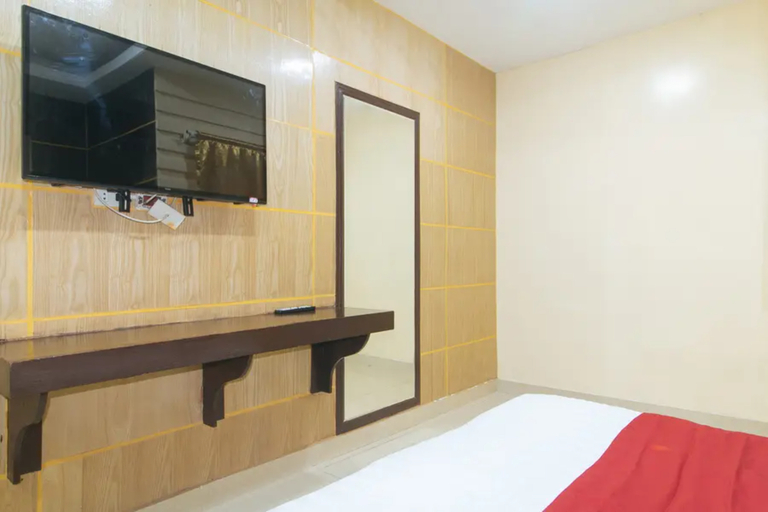 Bedroom 4, RedDoorz @ Winter Hotel Araneta, Quezon City