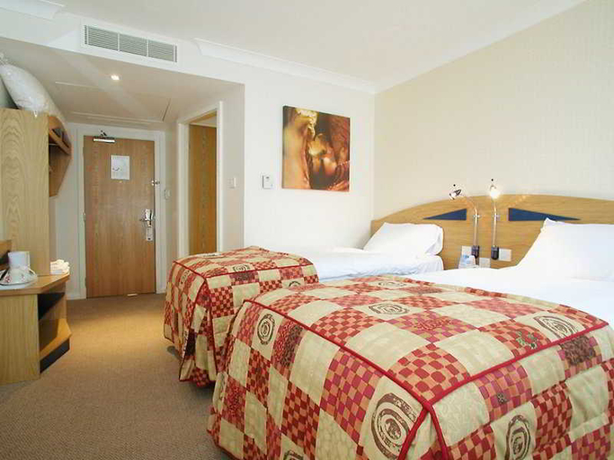 Bedroom 2, Premier Inn Nottingham Cc - Chapel Bar, Nottingham