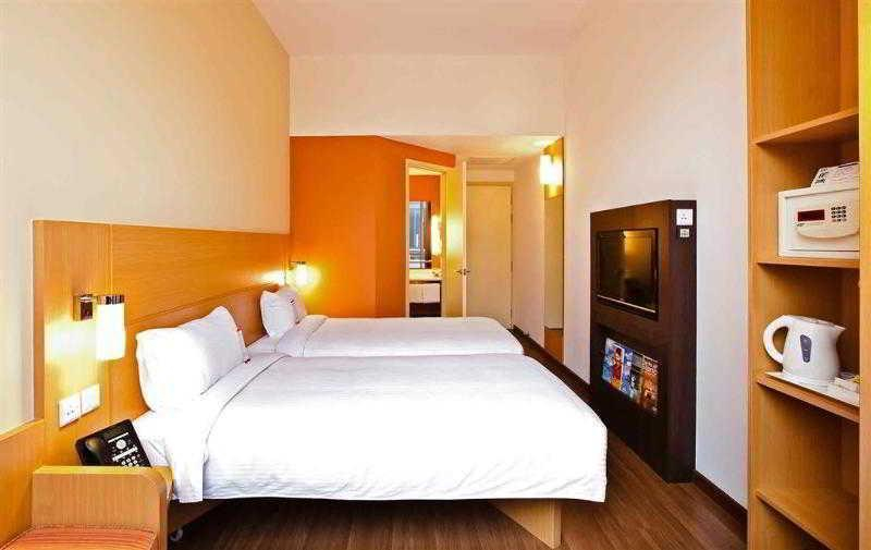 Bedroom 22