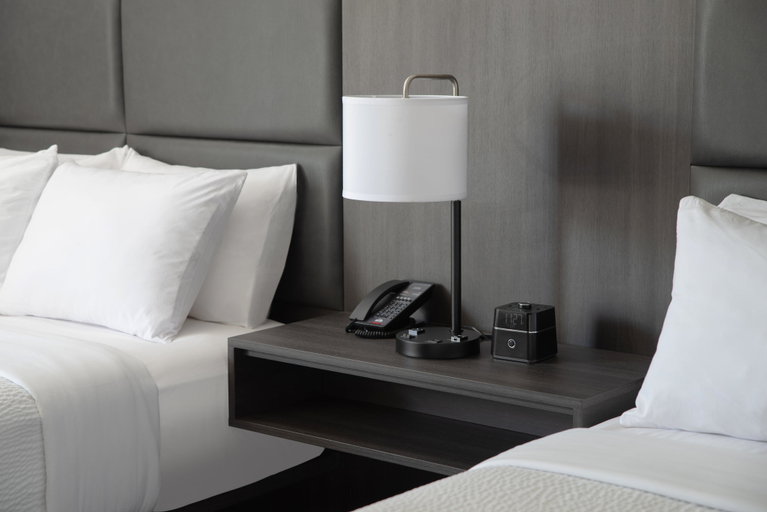 Bedroom 2, Holiday Inn Express ST. ALBANS by IHG, Franklin