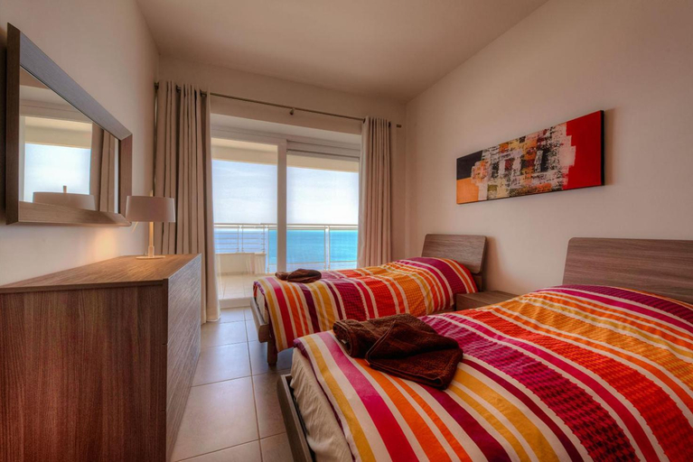 Others 2, SEAFRONT LUXURY APARTMENT incl POOL
