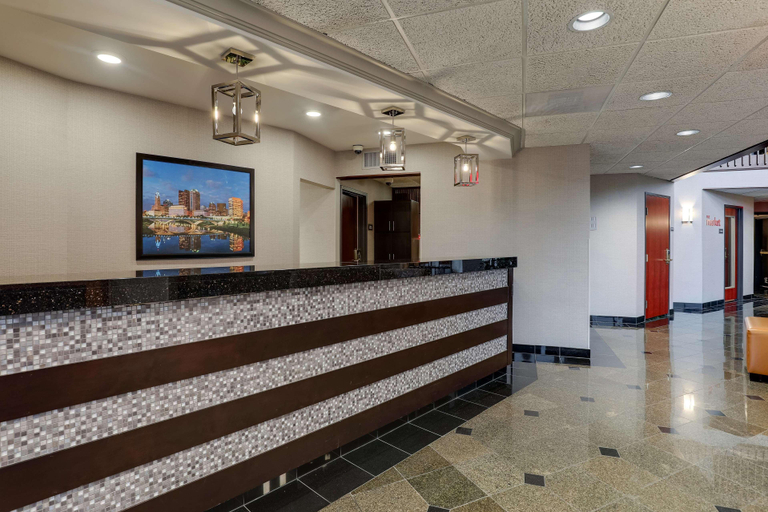 Public Area 2, Drury Inn & Suites Columbus Northwest, Franklin