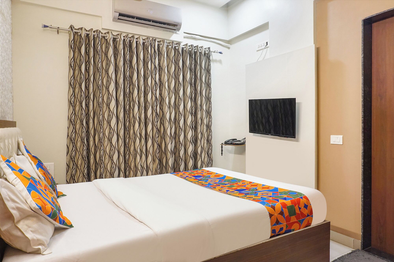 Bedroom 3, FabHotel Executive Pearl Inn - Nr. Twin tower, Pune