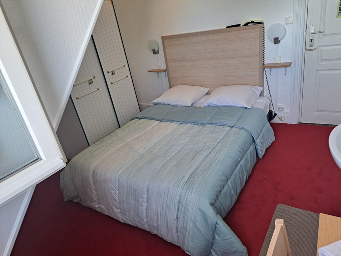 Bedroom 3, BEAUSEJOUR, Nièvre