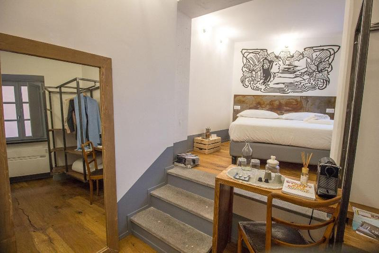 Others 5, TAG Guest House, Viterbo