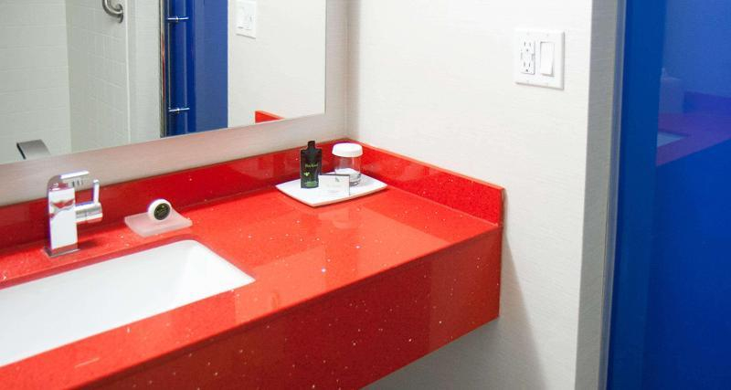 Bathroom 14