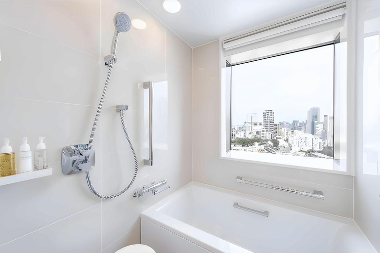 Bathroom 17