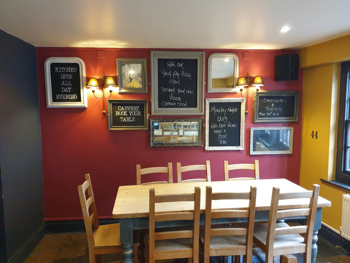 Food & Drinks 5, The Nags Head, West Sussex