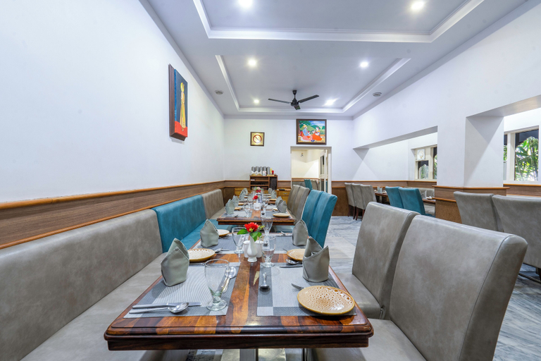 Food & Drinks 5, Hotel Chandrawati Palace, Sirohi