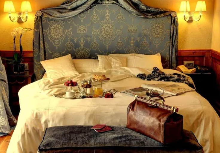 Bedroom 2, Miramonti, Aosta