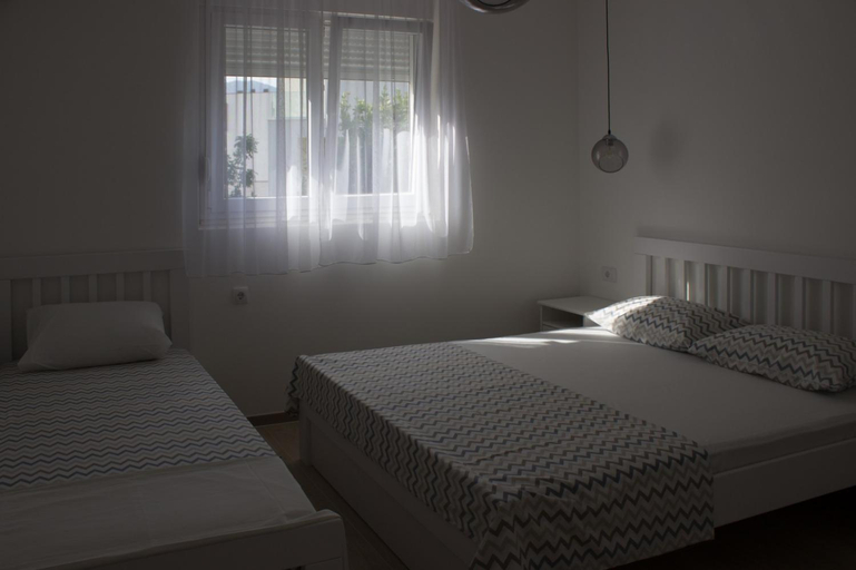 Bedroom 2, Apartments PROVA ****