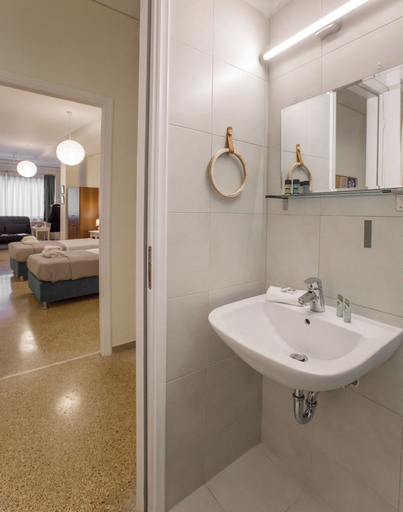 Bathroom 2, Central apartment on pedestrian street, Attica