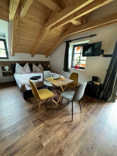 Bedroom 2, Penzion Farma Zleby, Prachatice
