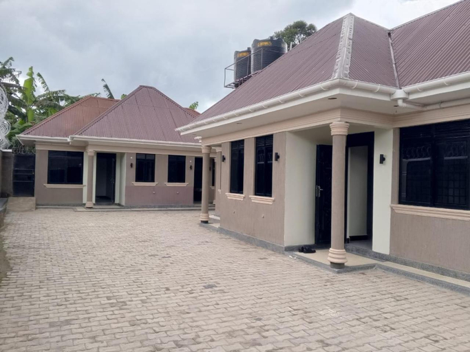 Others 2, Extreme Haven Guest House, Fort Portal