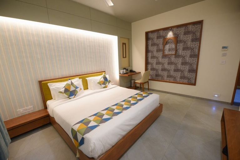 Others 5, Hotel The Pramukh by Shivalaya Darshanam, Vadodara