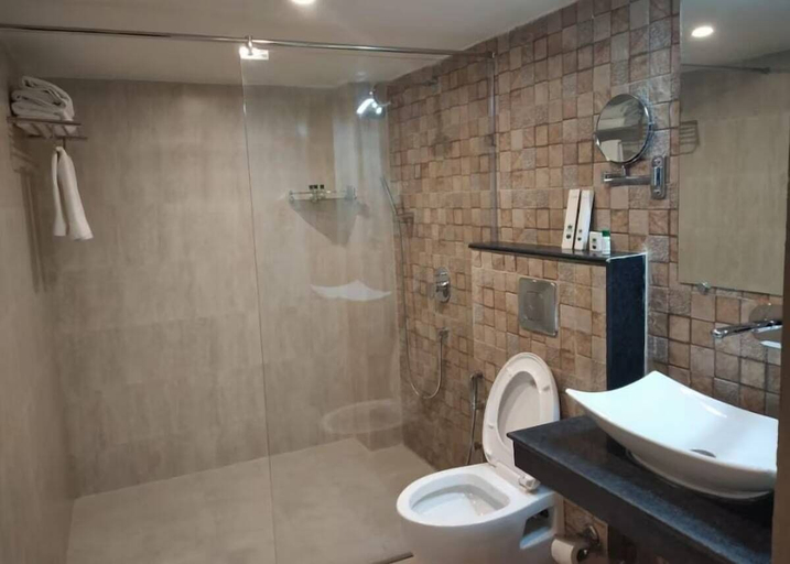 Bathroom 4, The Leisure Cave Mussoorie, Dehradun