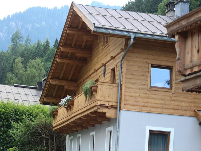 Others 5, Apartment in Kitzbuhel near Ski Lifts, Kitzbühel