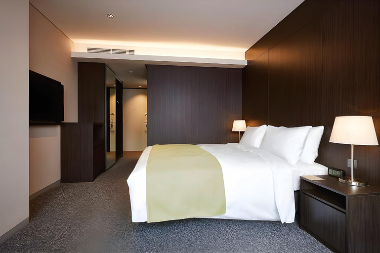 Bedroom 27