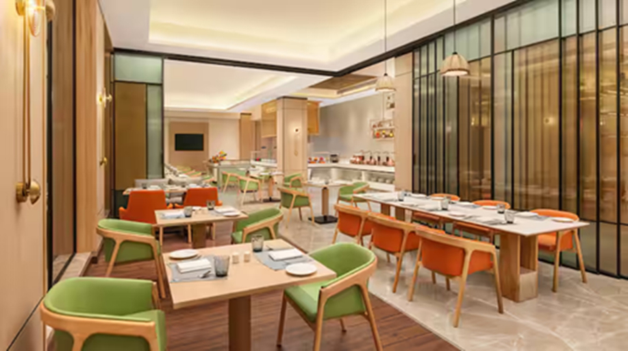 Food & Drinks 5, Hilton Garden Inn Surat City Centre, Surat