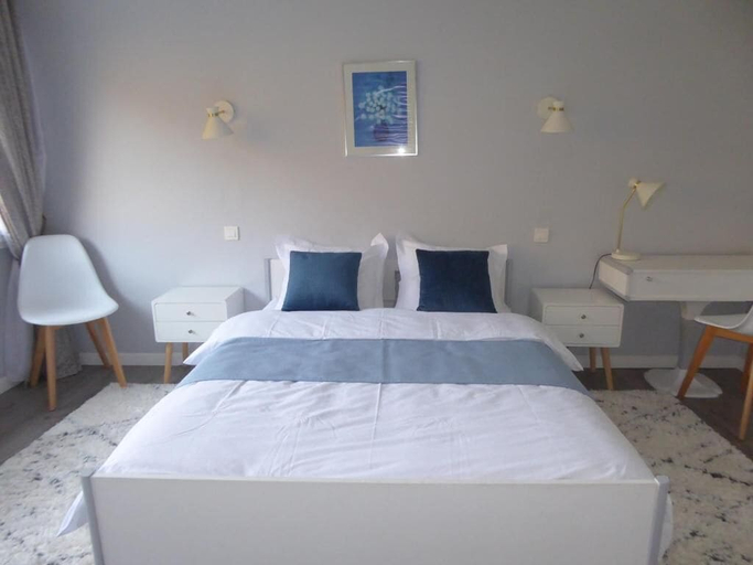 Bedroom 2, Domaine de la Chesnaie, Morbihan