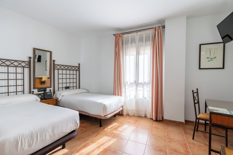 Bedroom 4, Hotel Hacienda Santa Barbara, Sevilla