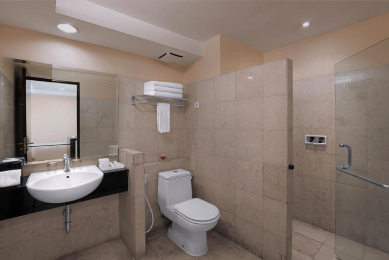 Bathroom 7