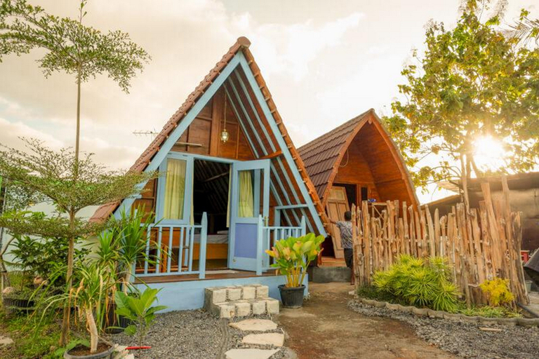 Exterior 4