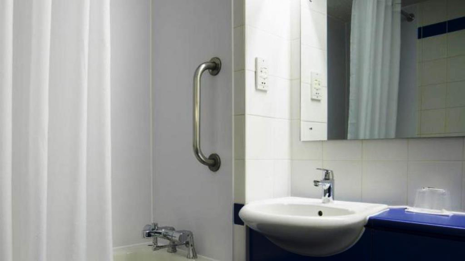 Public Area, Travelodge Sheffield Central, Sheffield