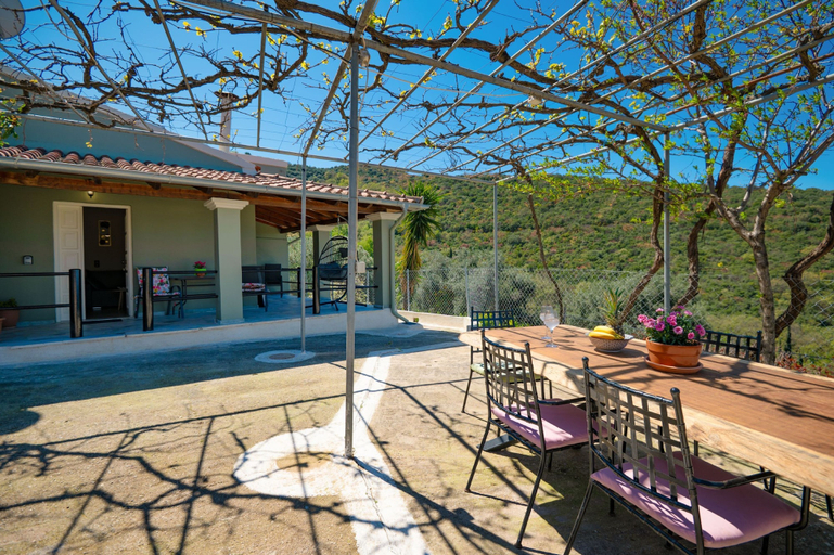 Room 3, Villa Hercules in Corfu, Ionian Islands