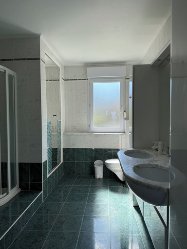 Bathroom 5, Hôtel Thalassa, Haute-Corse
