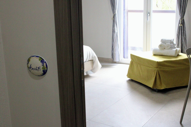 Bedroom 2, BB Coast to Coast, Salerno