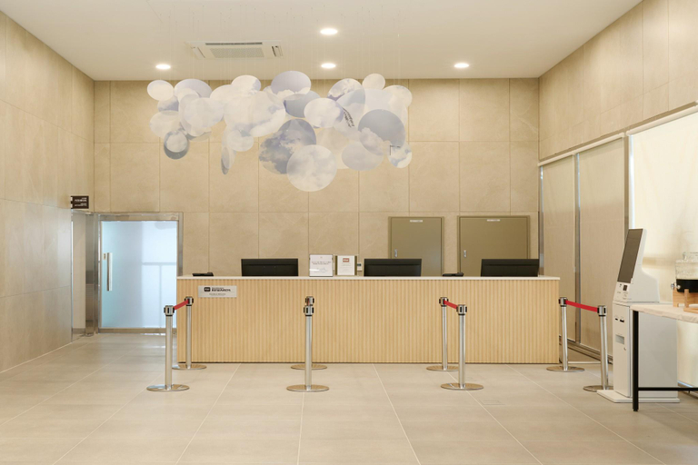 Others 5, The Hotel Sokcho, Sokcho