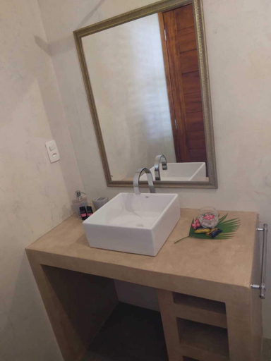 Bathroom 3, Dolce Vita Guest House, Paraipaba