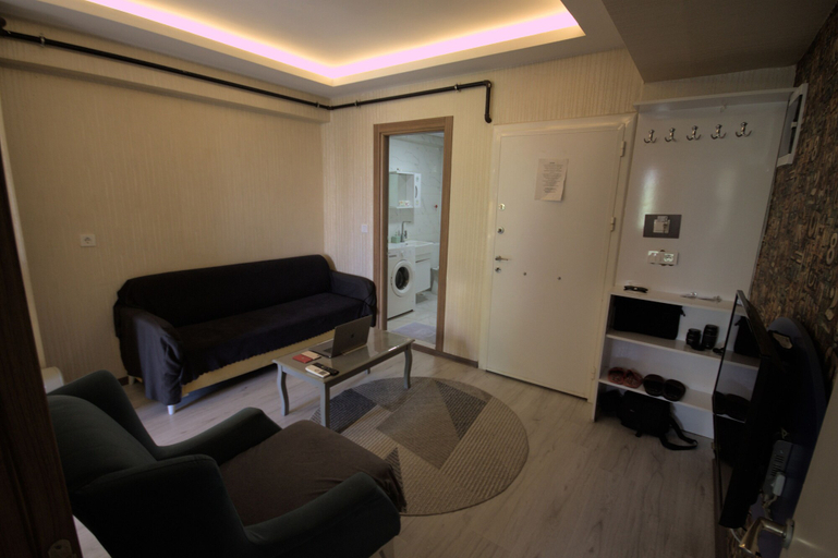 Others 4, Lila Apart Otel, Buca