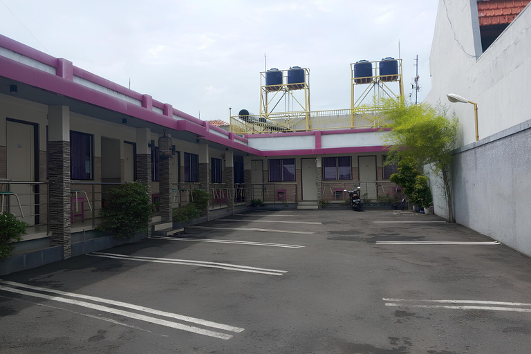 Exterior & Views 2, Hotel Orchid Syariah, Tegal