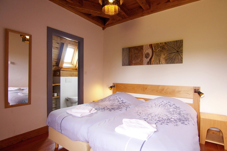 Room 3, Elegant Countryside Retreat, Dordogne