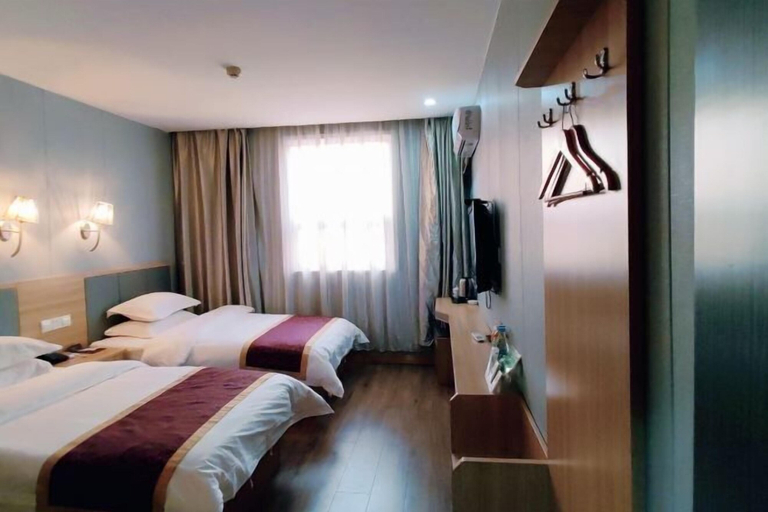 Bedroom 3, Huayi Commercial Hotel, Jiyuan shi